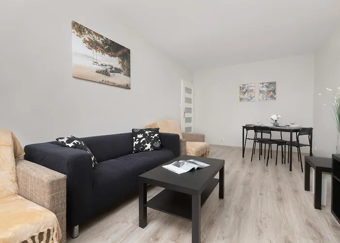 Cosy Apartment With Balcony In Gdansk By Noclegi Renters